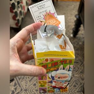 The Monsters Wacky Mart 
sandwich pop mart